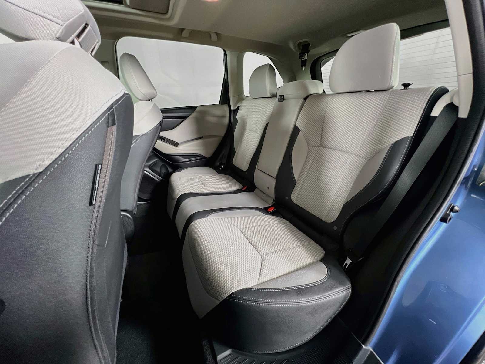 Used 2019 Horizon Blue Pearl Subaru Premium image 25