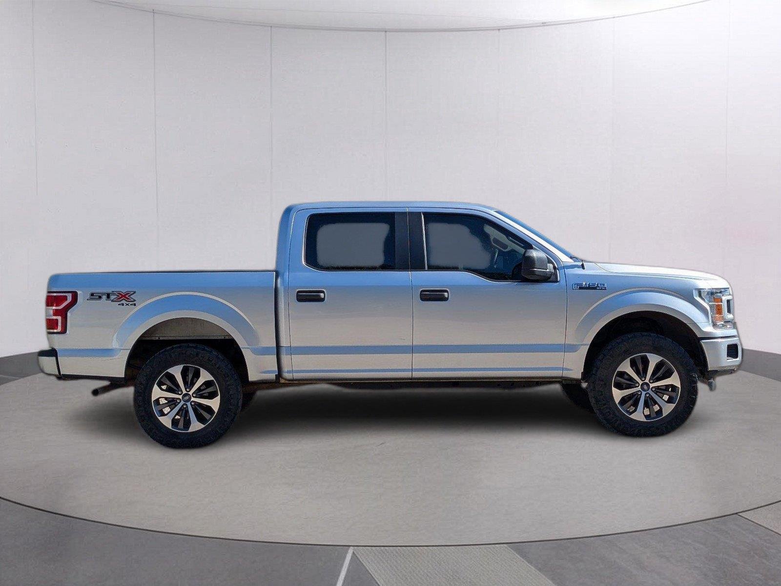Used 2019 Ingot Silver Ford XL image 8