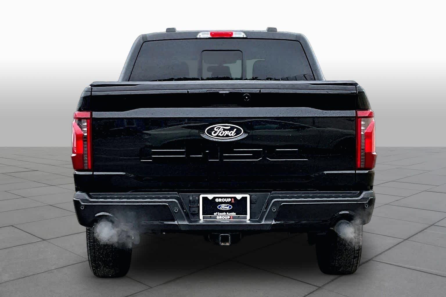 Used 2025 Agate Black Metallic Ford XLT image 5