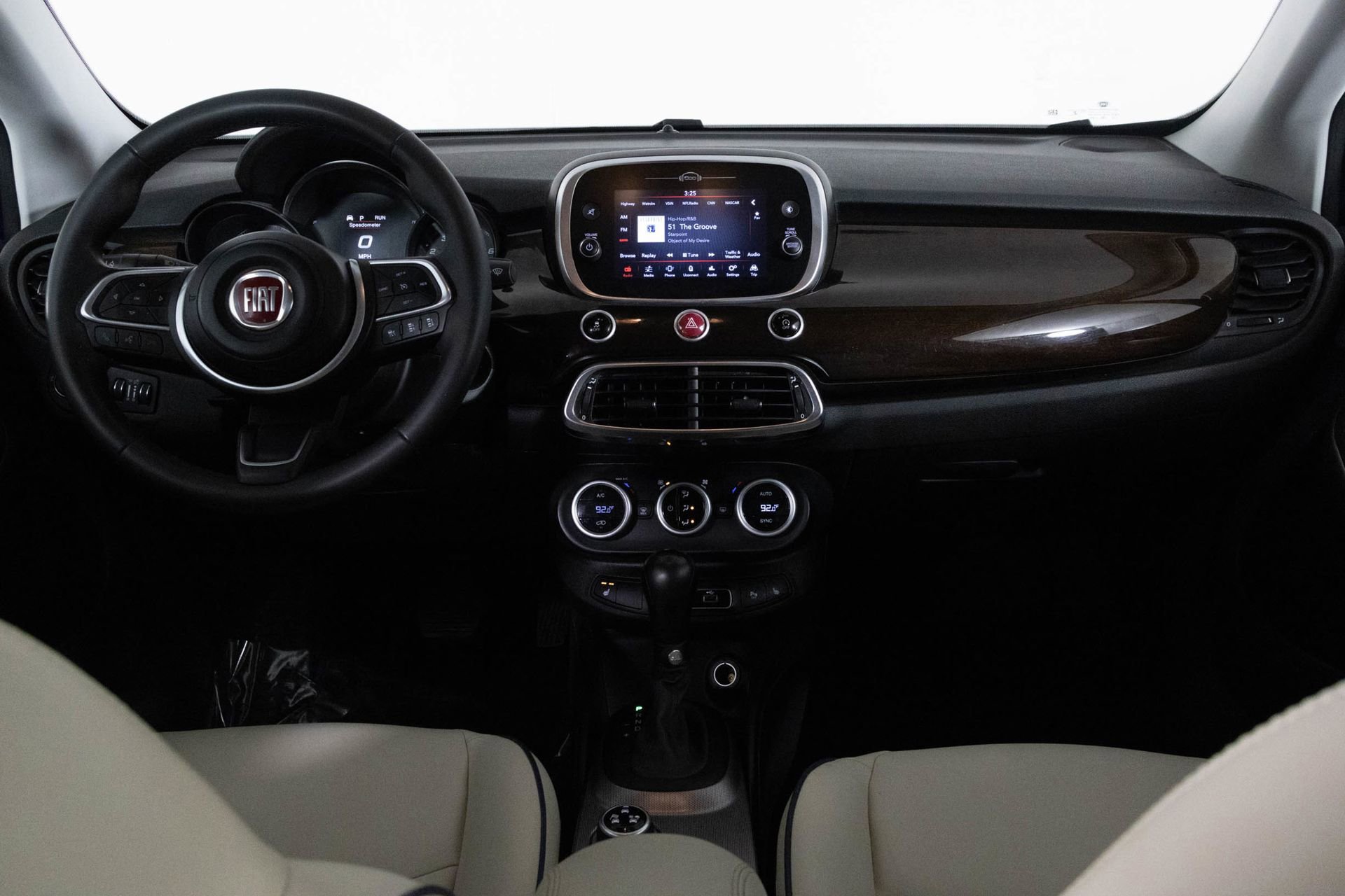 2022 FIAT 500X - Image 21