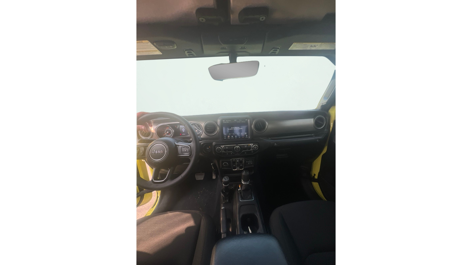 Used 2023 High Velocity Clearcoat Jeep Sport S image 9