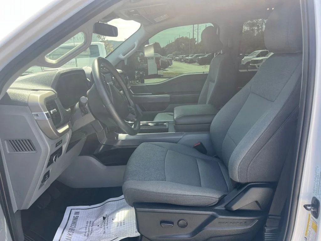 Used 2024 White Ford XLT image 16