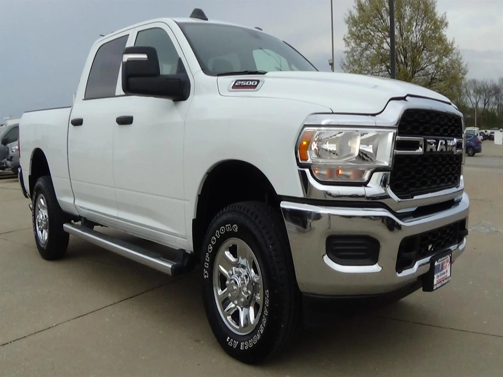 Certified Used 2024 Bright White Clear Coat (pw7) RAM Tradesman image 4