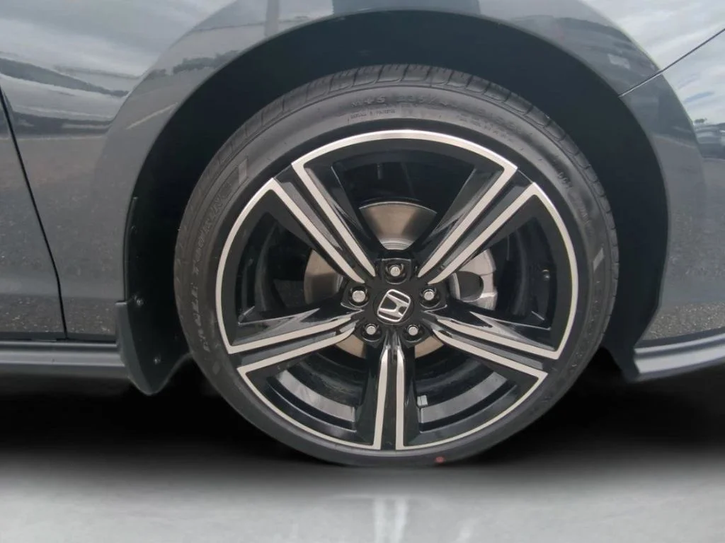 New 2026 Meteorite Gray Metallic Honda SE image 26