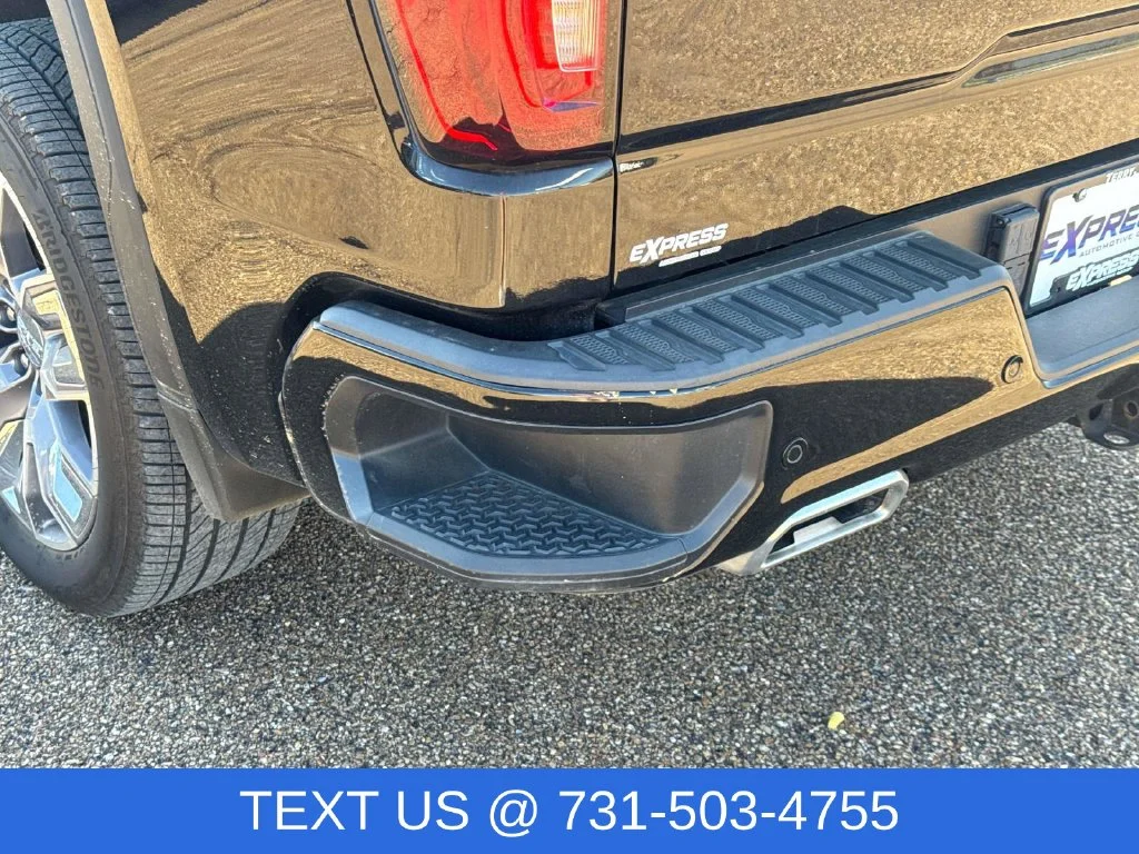 Used 2024 Black GMC Denali image 9