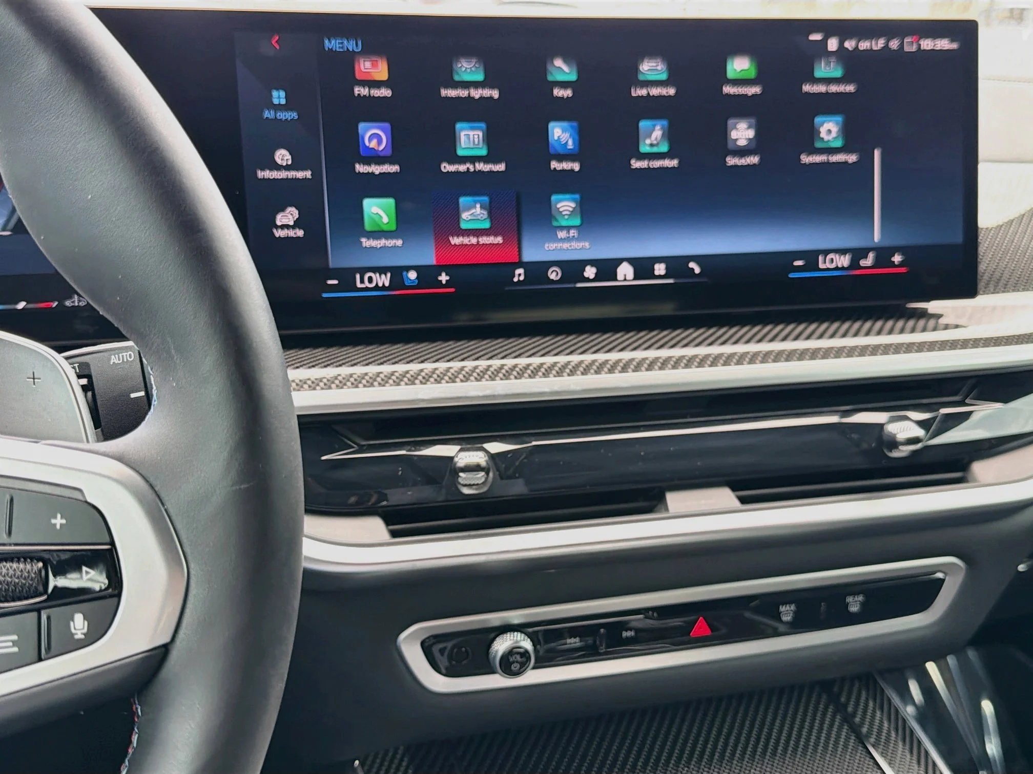 Used 2025 Black Sapphire Metallic BMW M60i image 29