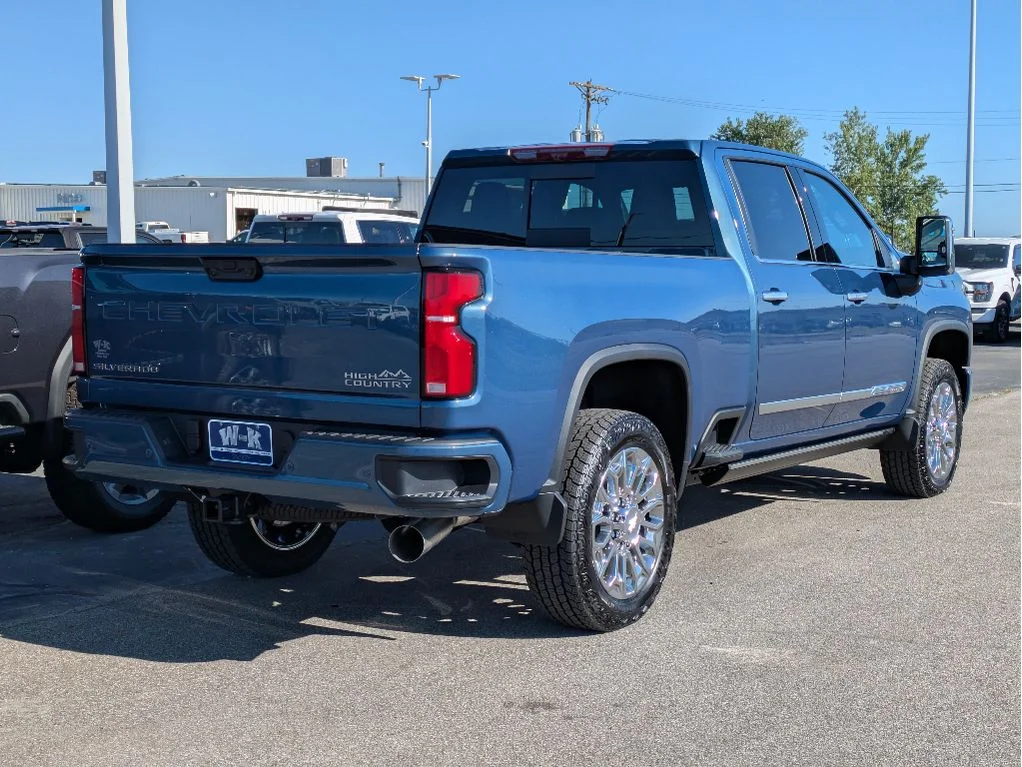 2025 Chevrolet Silverado 2500 HD High Country - Photo 6