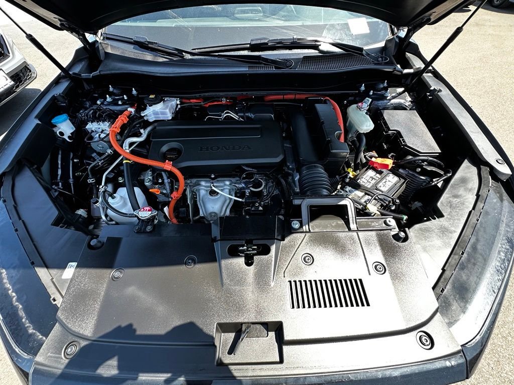 Used 2024  Honda Sport-L image 17