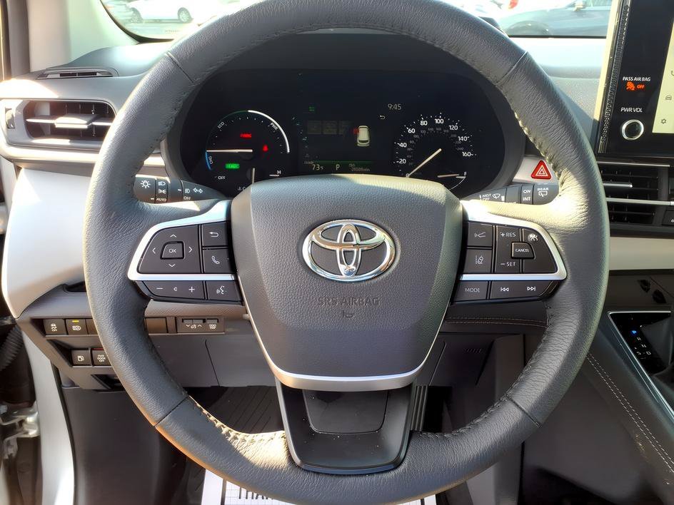 Used 2025 Celestial Silver Metallic Toyota XLE image 25