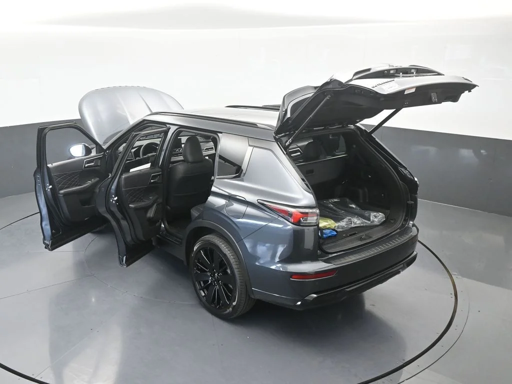 New 2026 Graphite Gray Mitsubishi BLACK EDITION S-AWC image 70