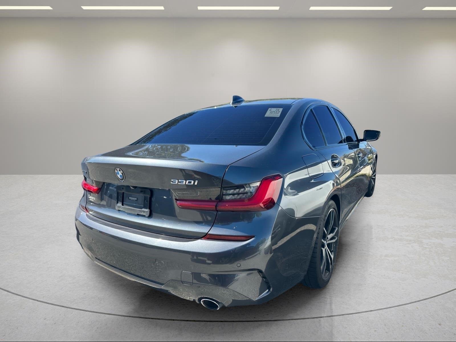 Used 2019 Mineral Gray Metallic BMW 330i xDrive image 15