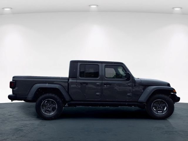Used 2020 Gray Jeep Sport image 5