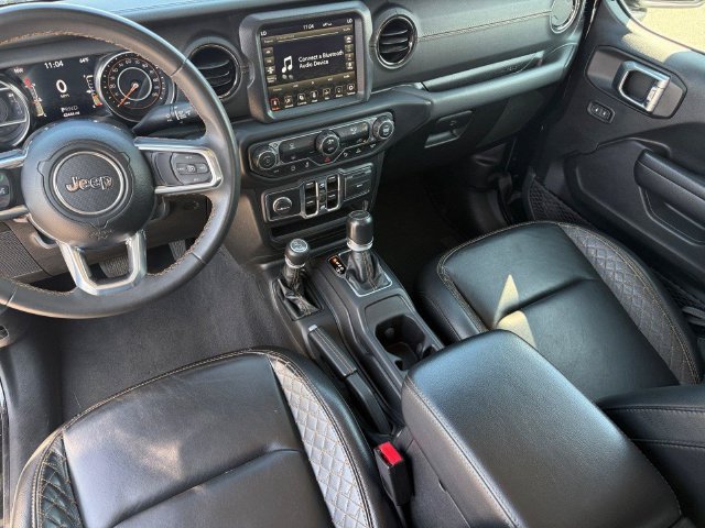 Used 2023 Black Jeep Overland image 3