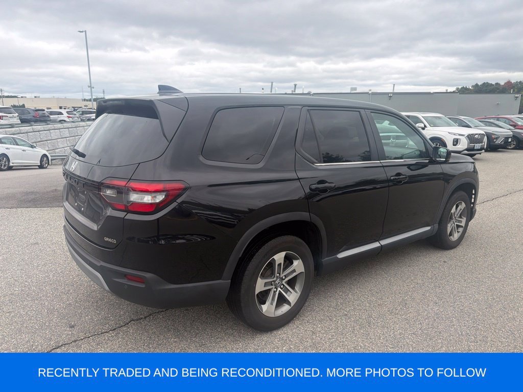 Used 2024 Crystal Black Pearl Honda EX-L image 2
