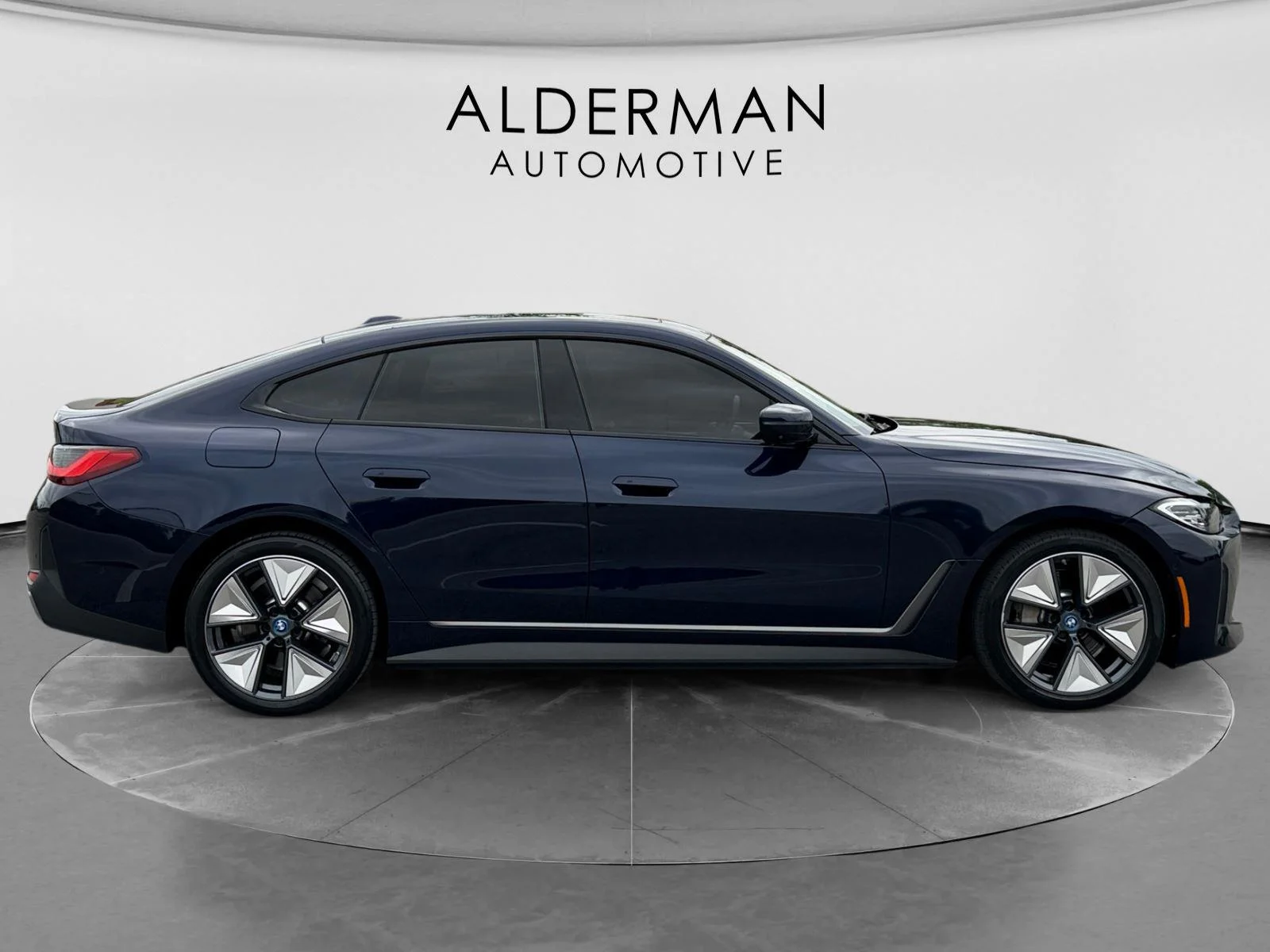 Used 2023 Tanzanite Blue II Metallic BMW eDrive35 image 6