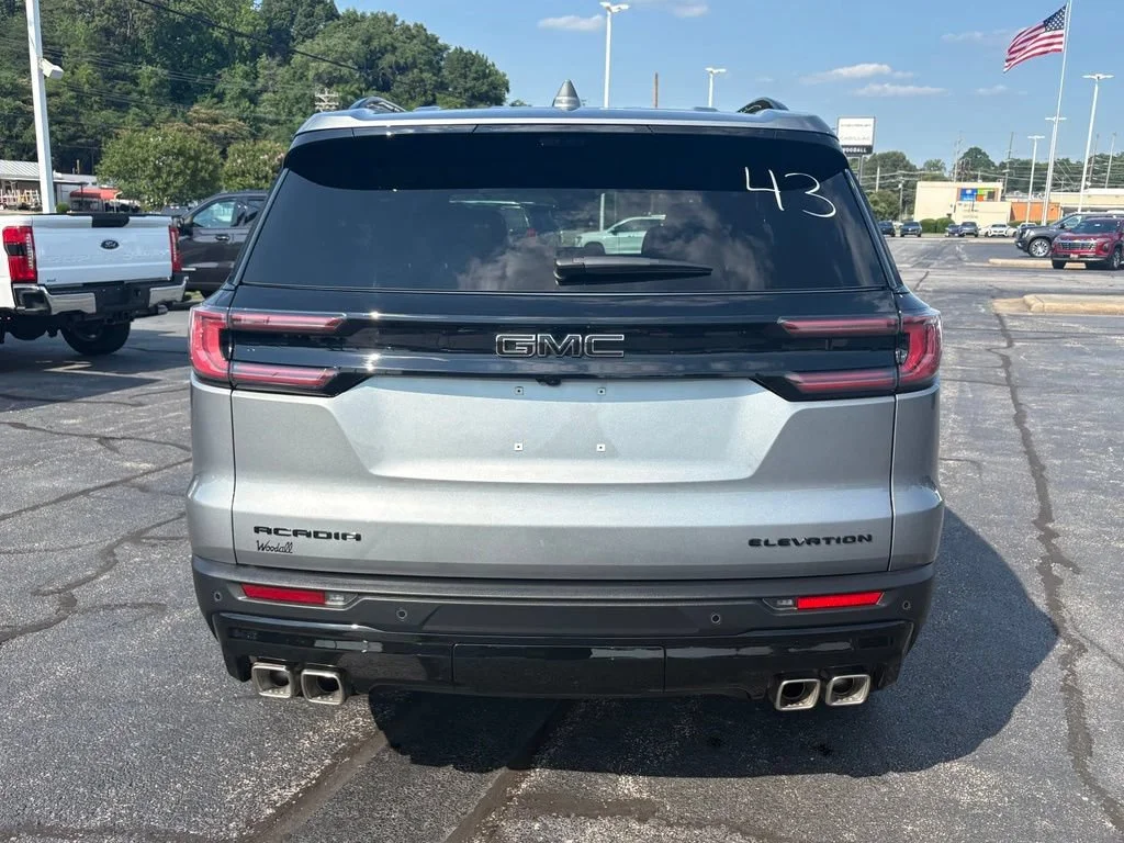 Used 2026 Sterling Metallic GMC Elevation image 4