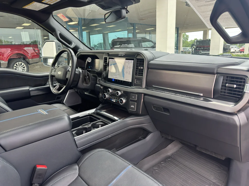 Used 2026 Glacier Gray Metallic Tri-Coat Ford Platinum image 28