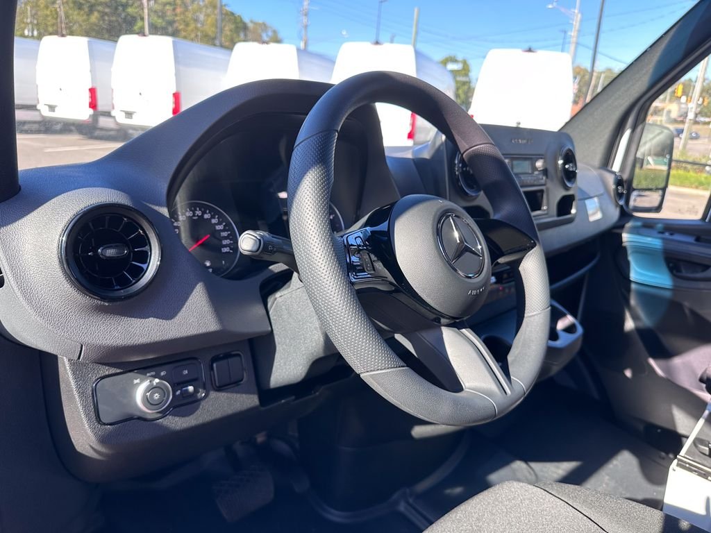 2026 Mercedes-Benz Sprinter Cargo Van Base - Photo 15