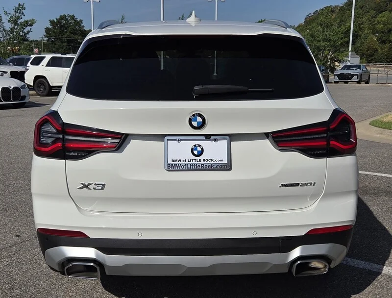 Used 2023 Alpine White BMW XDRIVE30I SPORTS ACTIVITY VEHICLE image 7