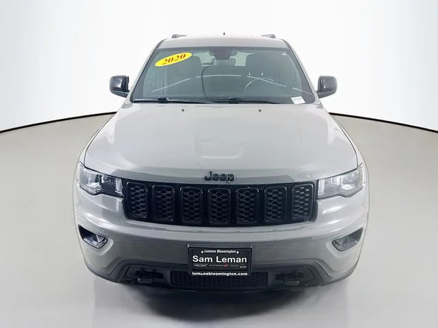 Used 2020 Gray Jeep Laredo image 2