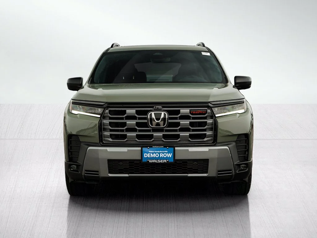 New 2026 Ash Green Metallic Honda TrailSport image 2