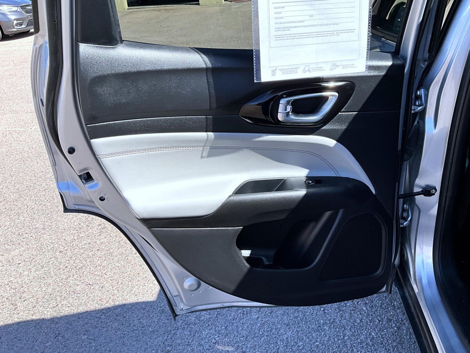 Certified Used 2025 Silver Jeep Limited image 21