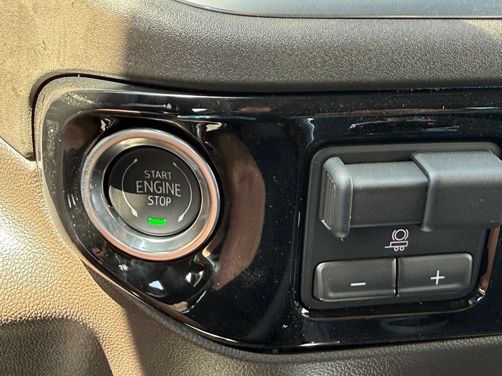 2026 GMC Sierra 1500 SLT - Photo 30