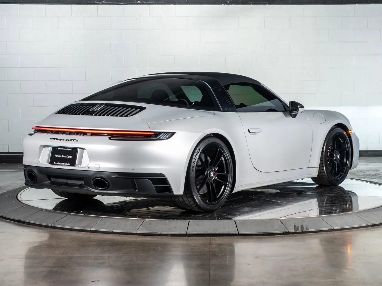 Used 2024 Silver Porsche Targa 4 GTS image 15