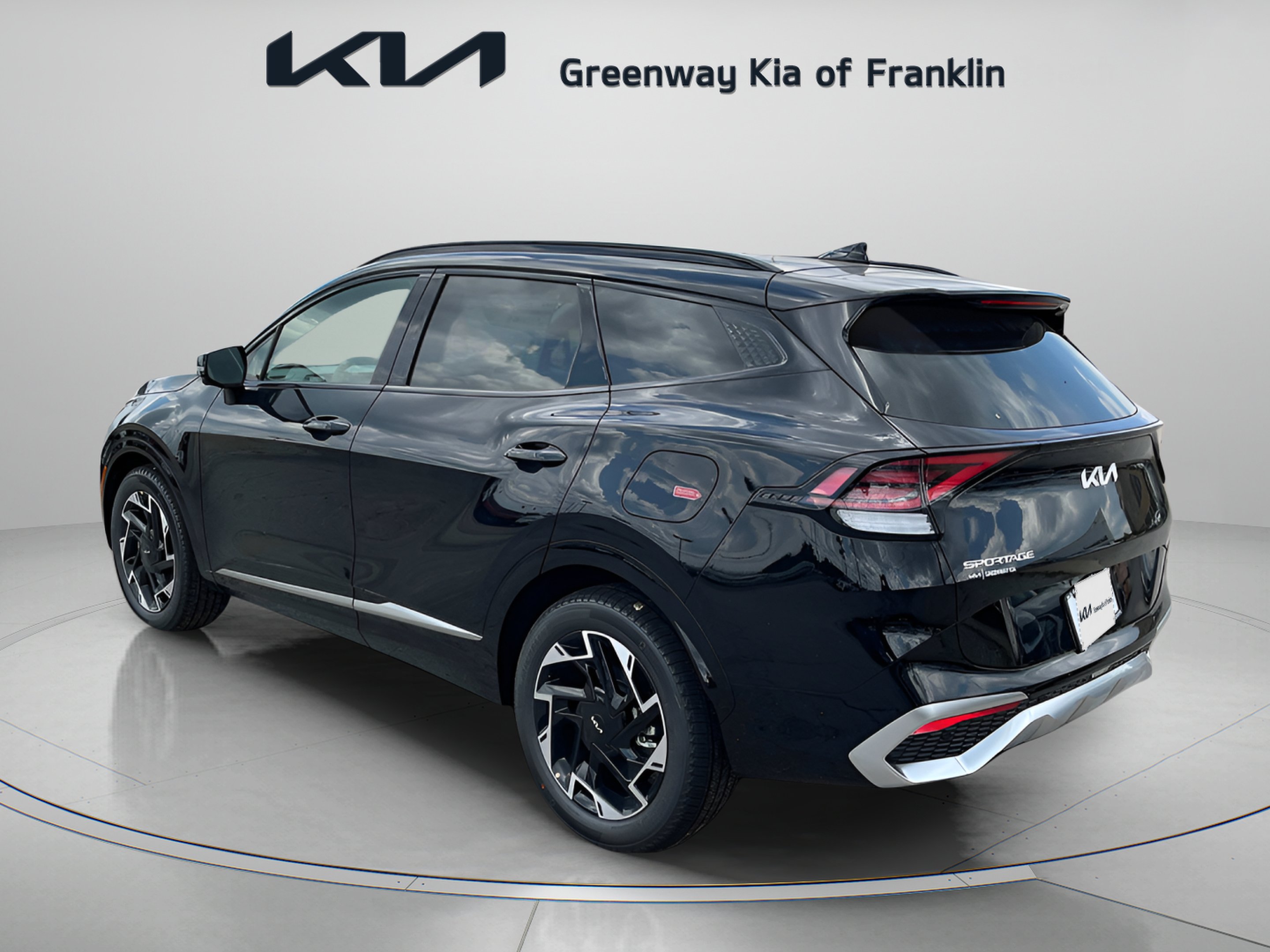 Used 2024 Ebony Black Kia SX-Prestige image 5