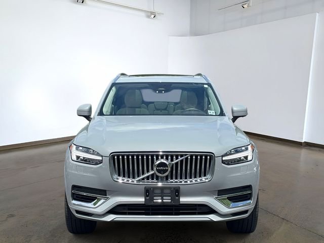 Certified Used 2025 Gray Volvo T8 Plus image 2