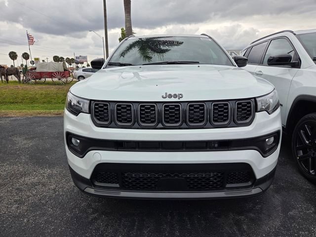 New 2026 Bright White Clear-Coat Exterior Paint Jeep Latitude image 2