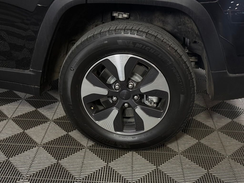 Used 2023 Black Jeep 4xe image 11