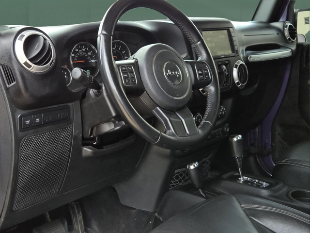 Used 2017 Purple Jeep Unlimited Rubicon image 23