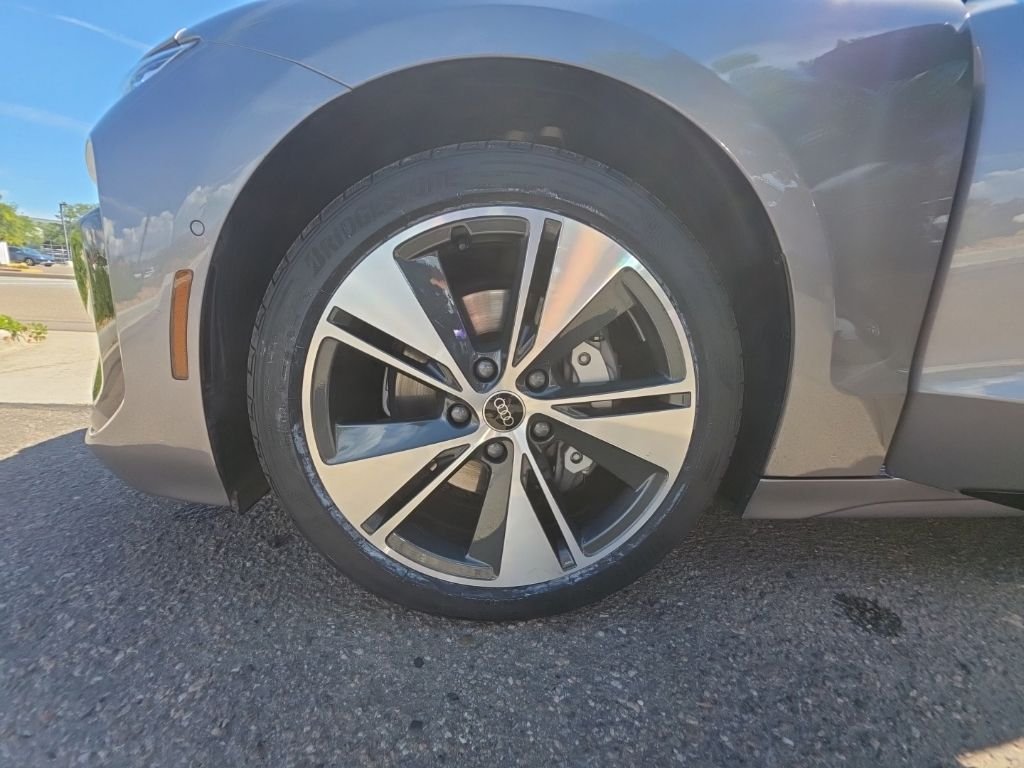 Used 2025 Gray Metallic Audi Premium Plus image 22