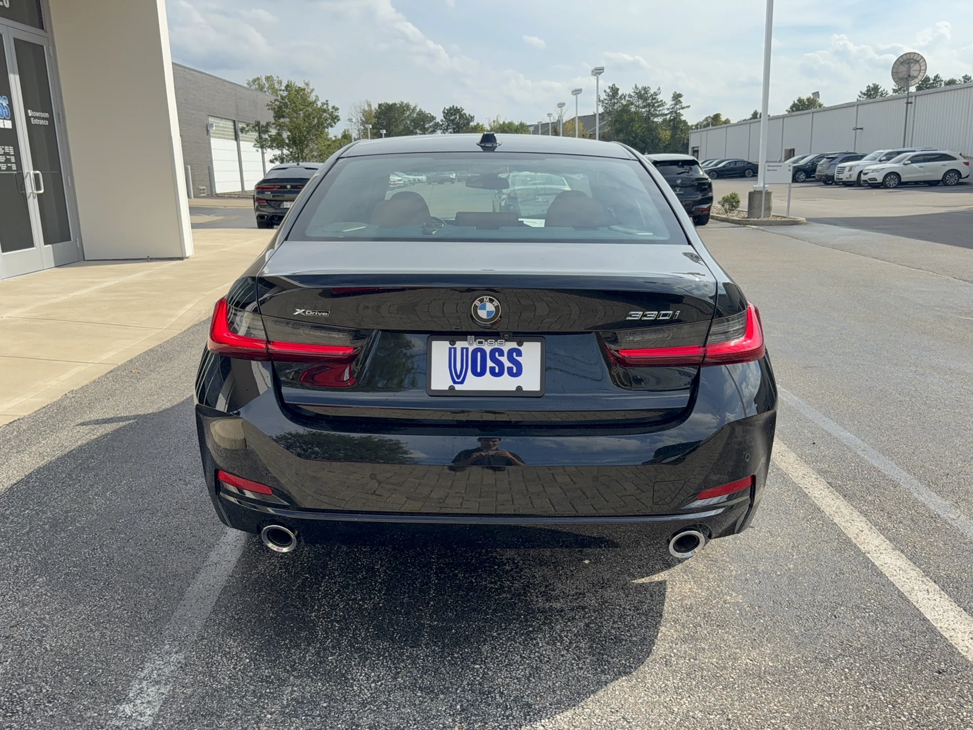 New 2025 Black Sapphire Metallic BMW 330i xDrive Sedan image 28