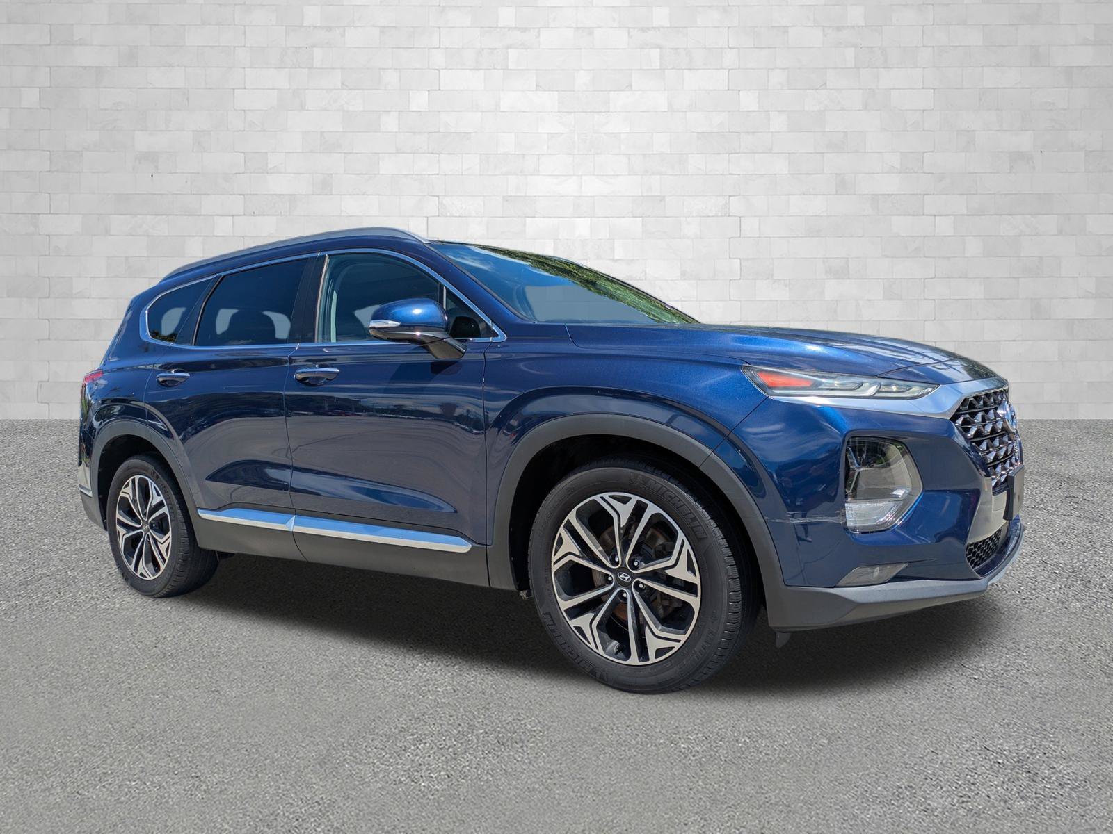 2019 Hyundai Santa Fe Ultimate - Photo 1