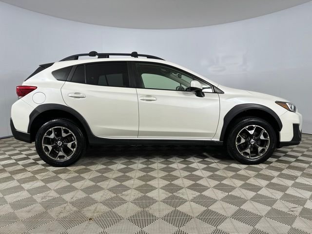 Used 2018 White Subaru 2.0i Premium image 13