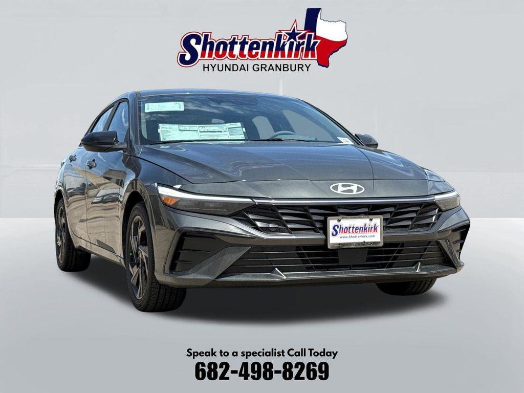 New 2026 Gray Hyundai SEL Sport Premium image 3