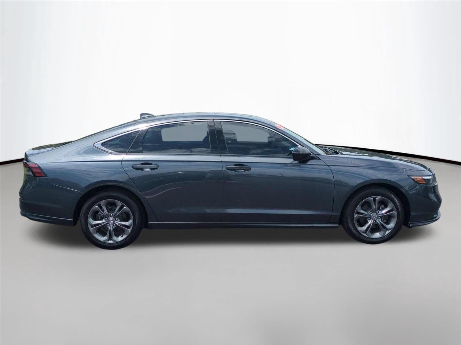 Used 2023 Meteorite Gray Metallic Honda EX image 6