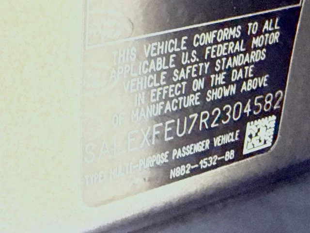 Used 2024 Silver Land Rover X image 35