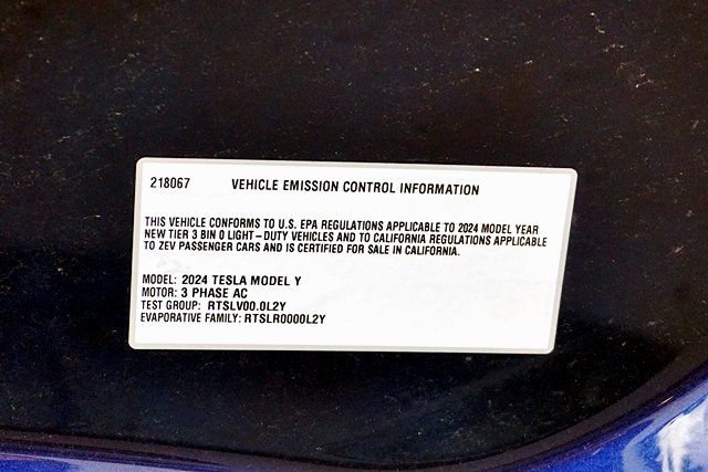 Used 2024  Tesla Long Range image 44