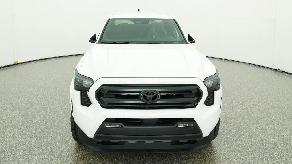 New 2026 Ice Cap Toyota SR5 image 20