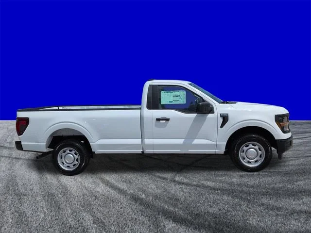 New 2026 Oxford White Ford XL image 3