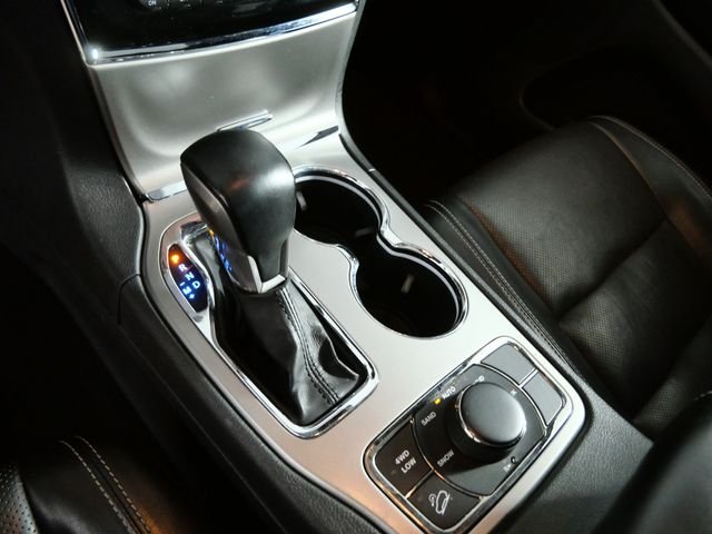 Used 2021 Red Jeep Limited image 19