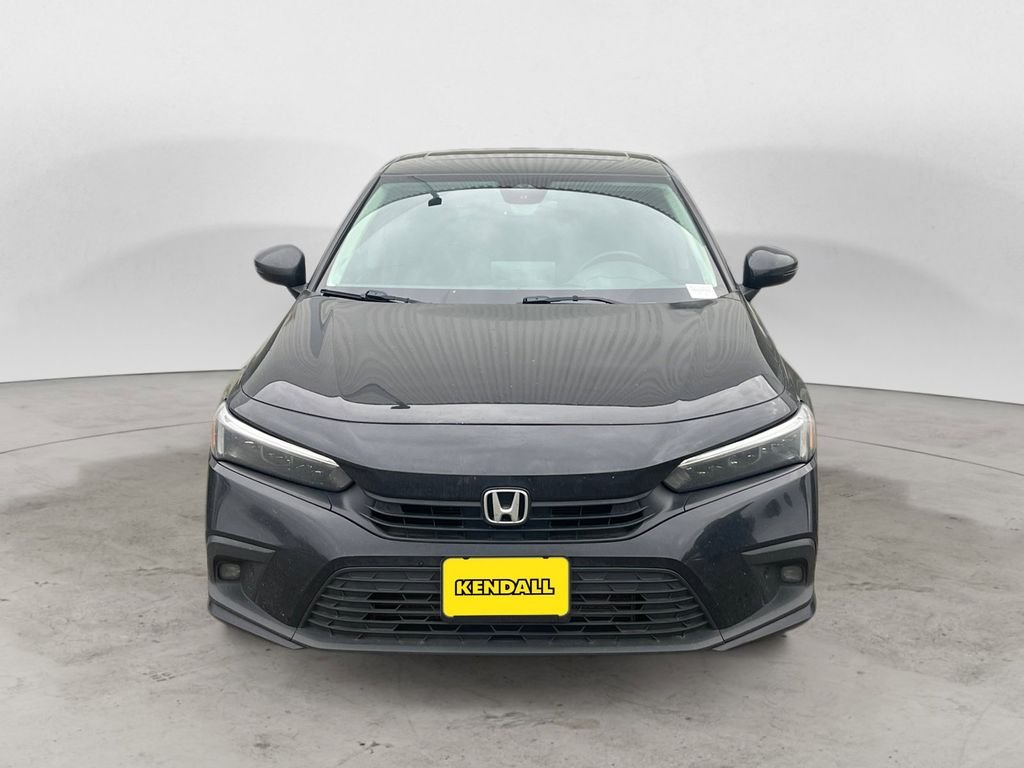 Used 2022 Black Honda Touring image 3