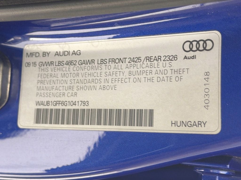 Used 2016 Sepang Blue Pearl Effect Audi 4dr Sedan quattro 2.0T Premium Plus image 32
