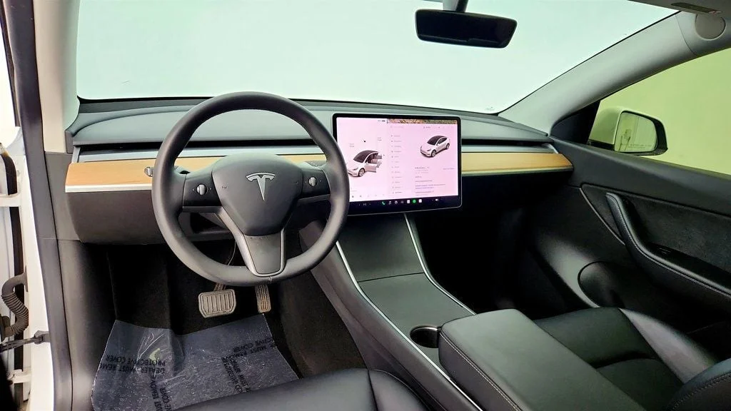 Used 2021 Pearl White Multi-Coat Tesla Long Range AWD w/ Acceleration Boost & Aerodynamic Wheel Pkg image 12