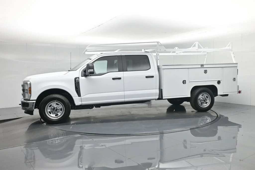 New 2026 White Ford XL image 34