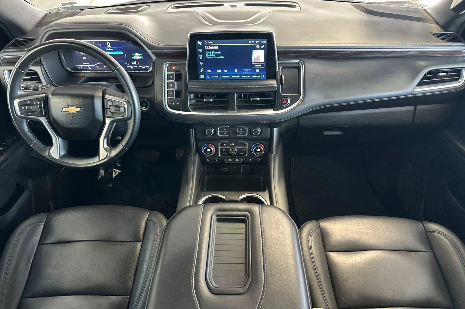 Used 2024 Sterling Gray Metallic Chevrolet LT image 13