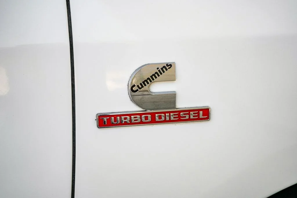 Used 2023 White Ram Laramie image 6